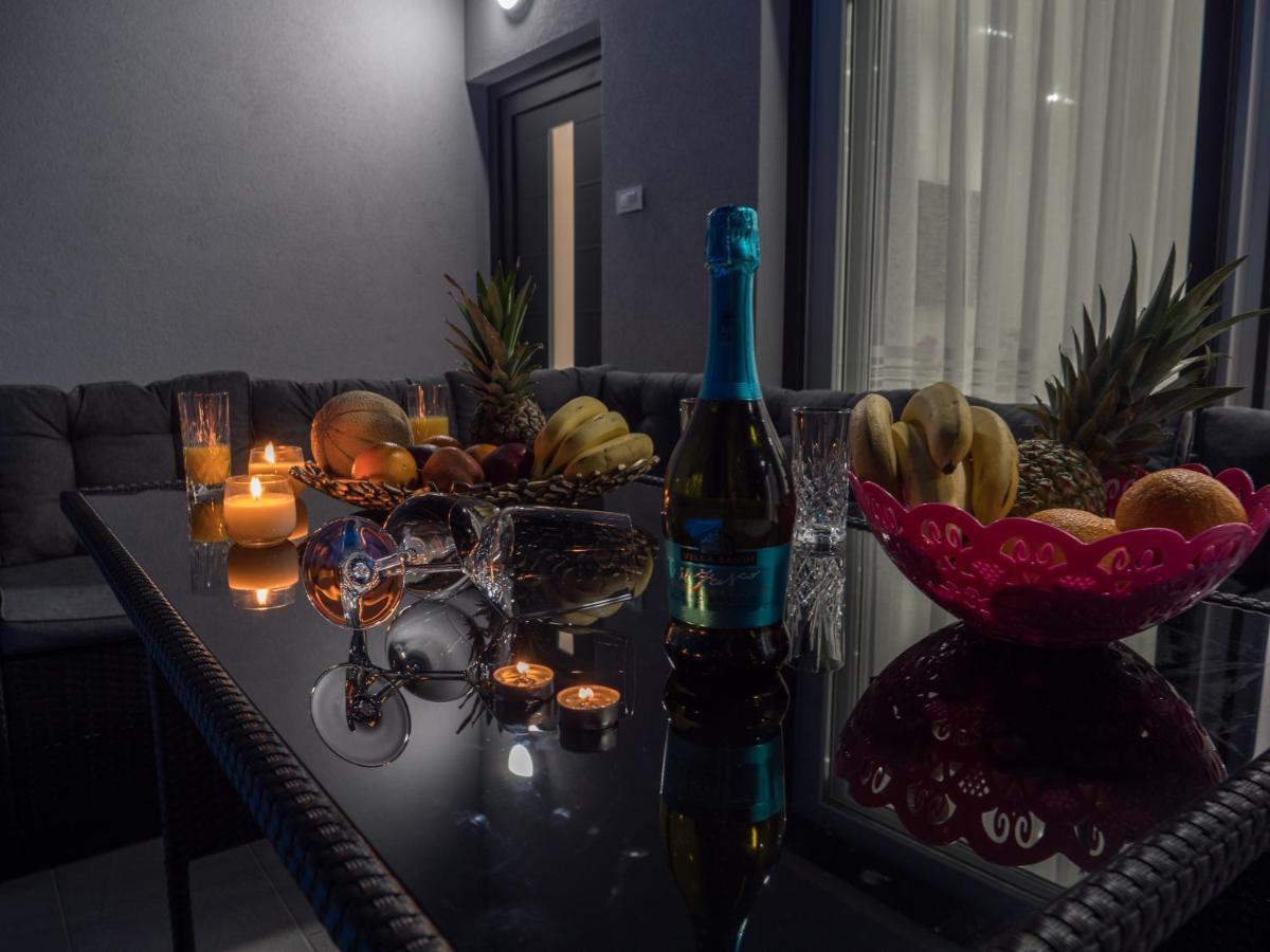 Luksuzna Kuca Za Odmor "Villa Romantica" Кральевица Экстерьер фото